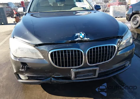 2009 BMW 750Li from USA, damaged, VIN WBAKB83559CY62132